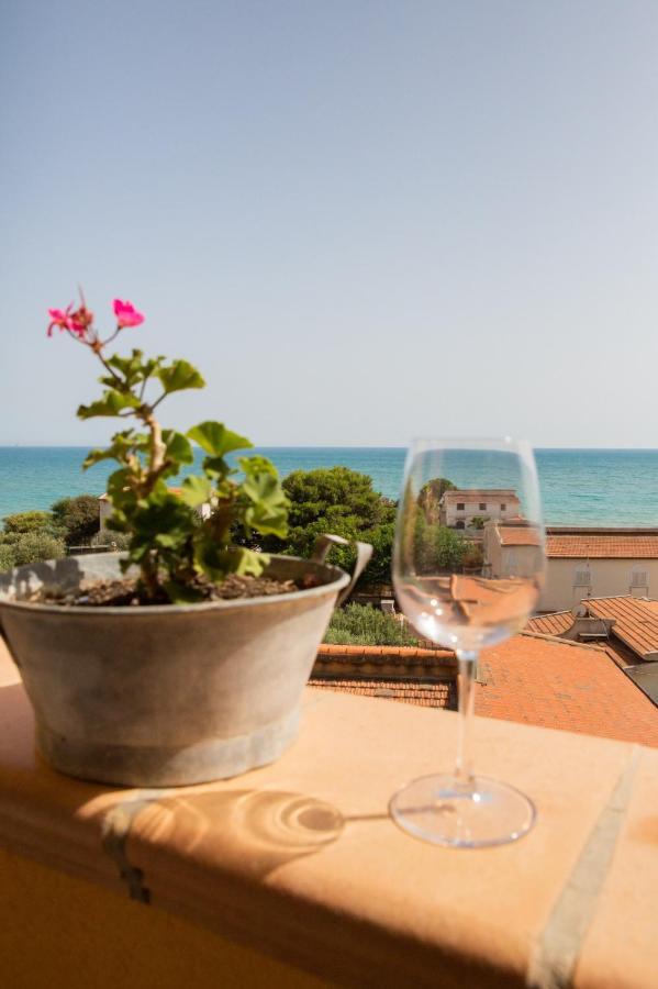 ליקאטה Mare Nostrum Casa Vacanza מראה חיצוני תמונה